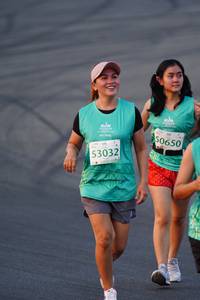 BIB: 0650, 53032
                            <button type="button" onclick="openModal(10516430)" class="btn btn-primary btn-sm float-right btn-popup" data-toggle="modal" data-target=".modal-high-quality">
                        <i class="fas fa-shopping-cart"></i> Add to Cart
                    </button>
                                            <button type="button" onclick="isThisMe(10516430, true)" class="btn btn-success btn-sm float-right btn-popup btn-isme hidden" data-toggle="tooltip" data-placement="bottom" title="นี่คือรูปของคุณใช่ไหม คลิกที่นี่เพื่อเอาเข้าอัลบั้ม">
                        <i class="fas fa-plus"></i> Add to album
                    </button>
                    <button type="button" onclick="isThisMe(10516430, false)" class="btn btn-warning btn-sm float-right btn-popup btn-isnotme hidden">
                        <i class="fas fa-ban"></i> Remove from album
                    </button>